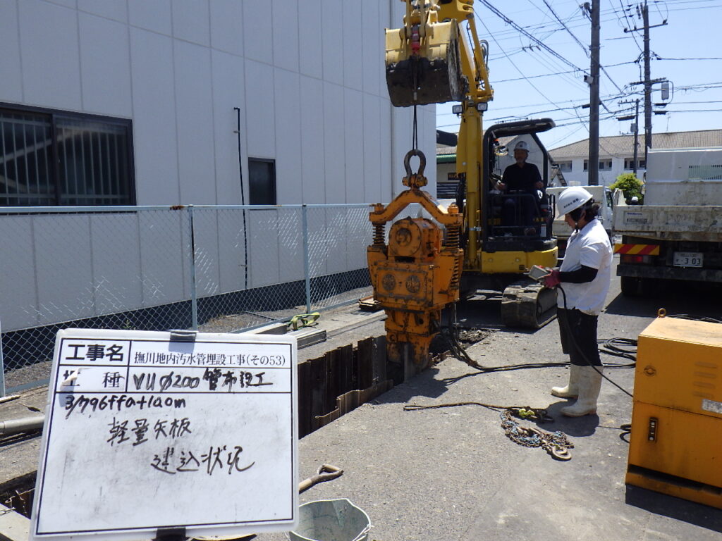 撫川地内汚水管埋設工事（その53）の施工写真