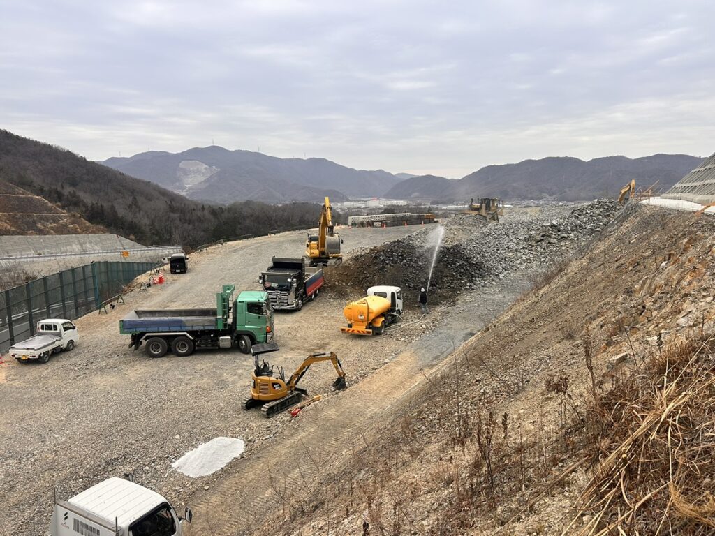 県道佐伯長船線道路改良工事（7-2）の施工写真