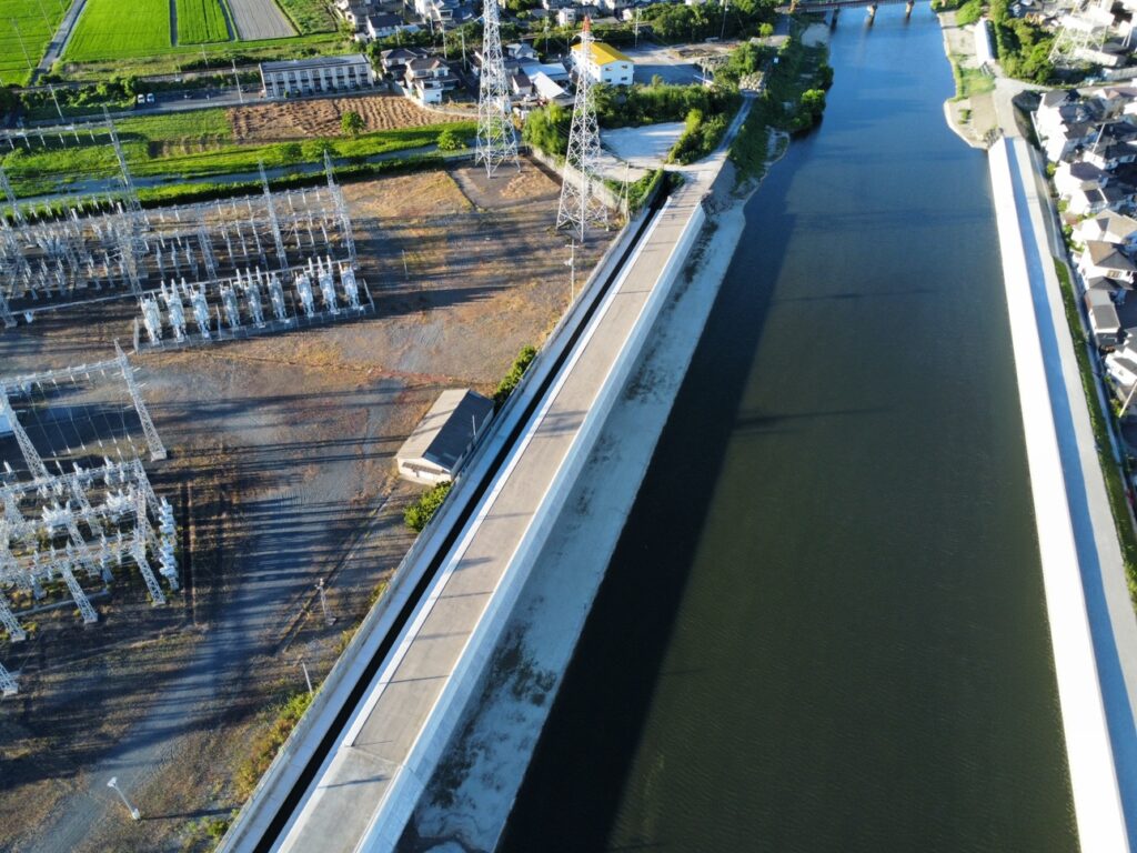 公共　公共　河川激特工事（護岸工その13）